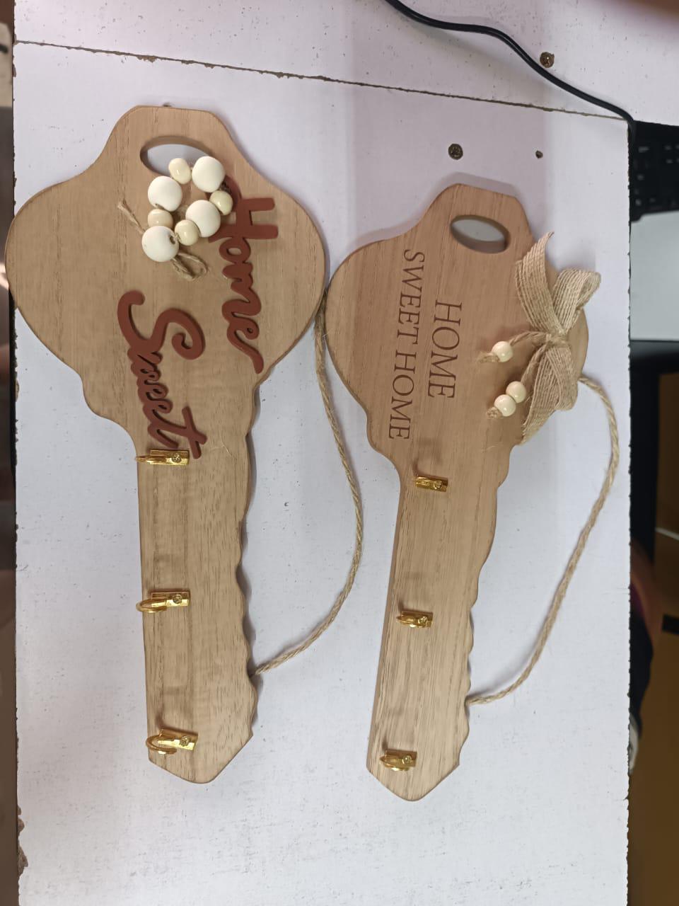 Rustic Wooden Key Holder – Wall Mounted Key Holder Organizer