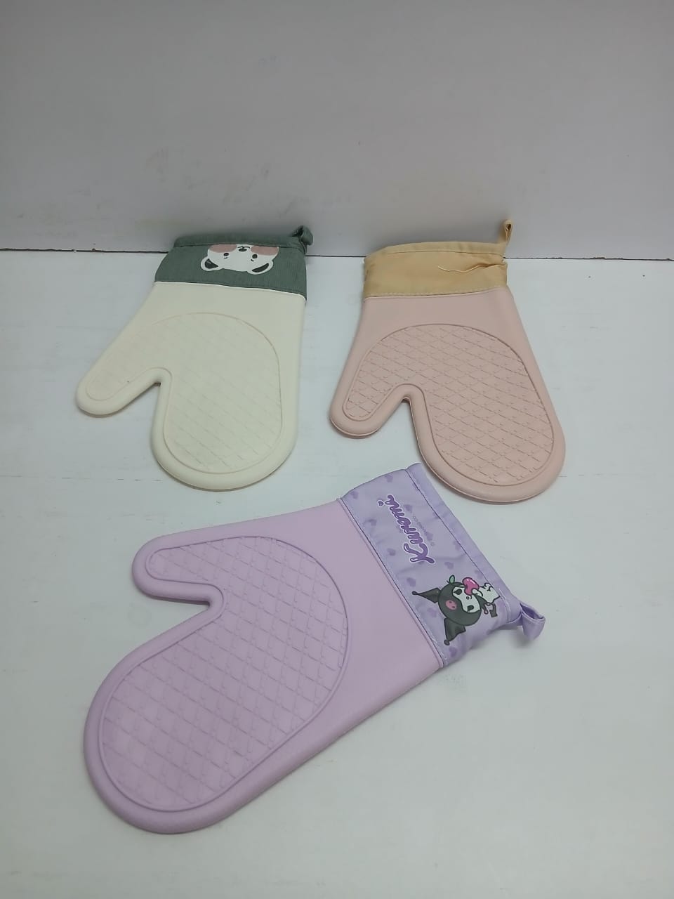 Silicone Insulated Heat - Resistant Oven Gloves | - Elegant Households KE