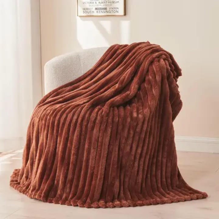 Soft Bubble Winter Throw Blanket Plain | - Elegant Households KE