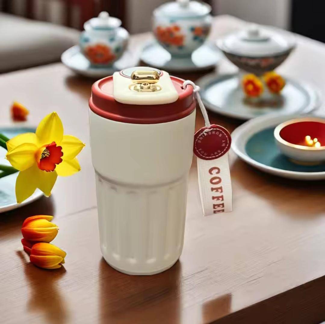 Stainless steel insulated Vacuum cup with Temperature Display | - Elegant Households KE