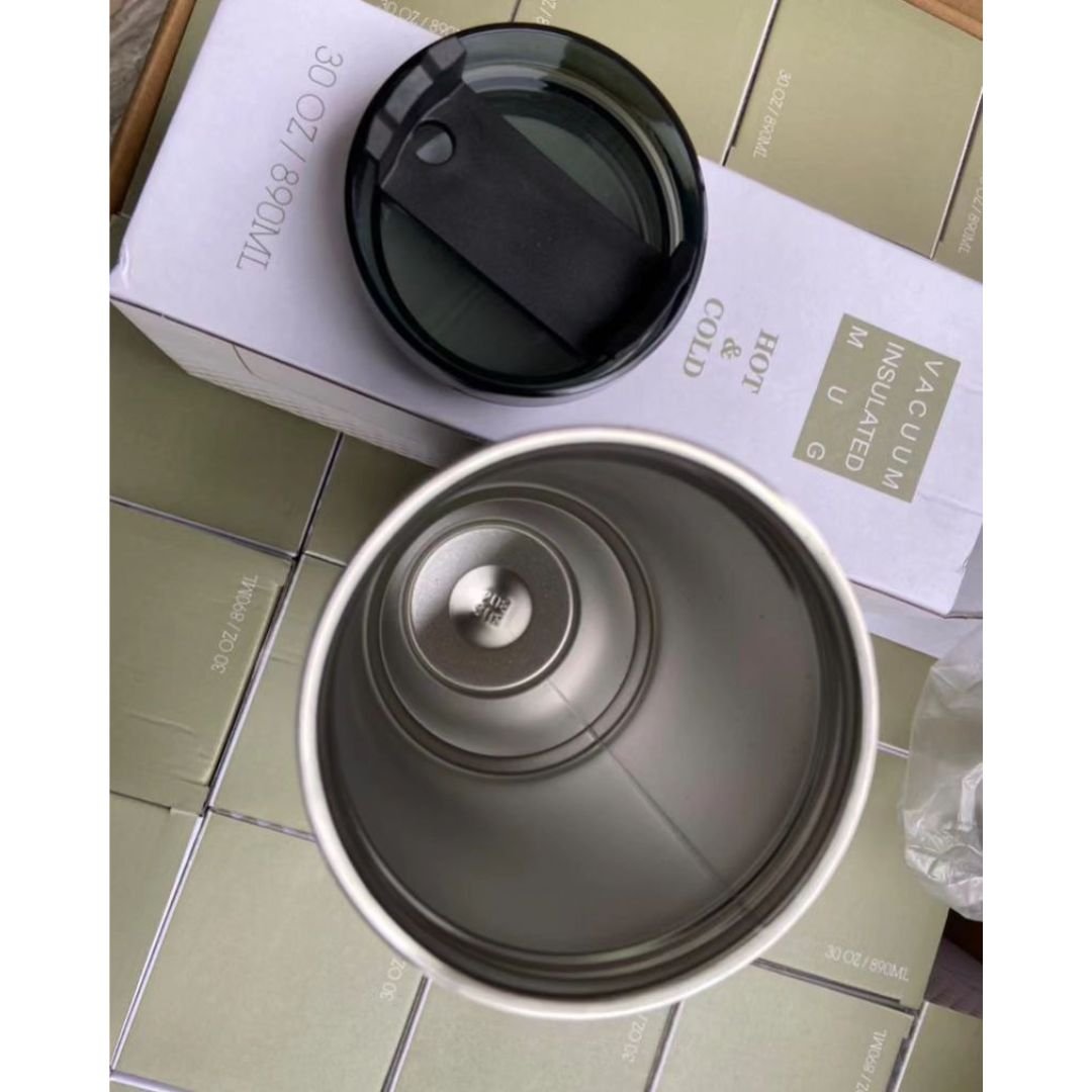 Stanley Cup 890mls | - Elegant Households KE