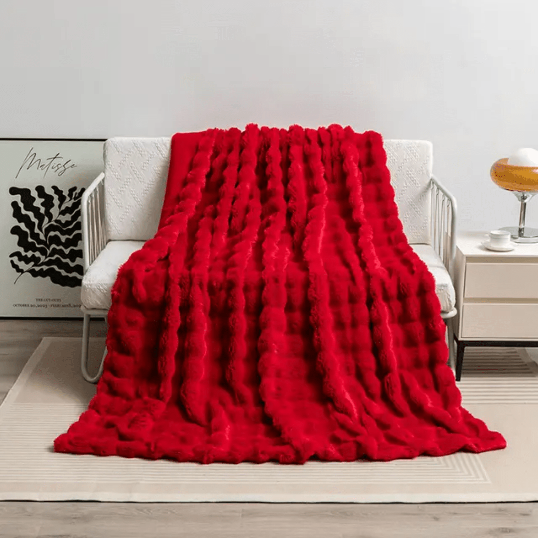 Warm Winter Throw Blanket for Couch & Bed – Christmas Red | - Elegant Households KE
