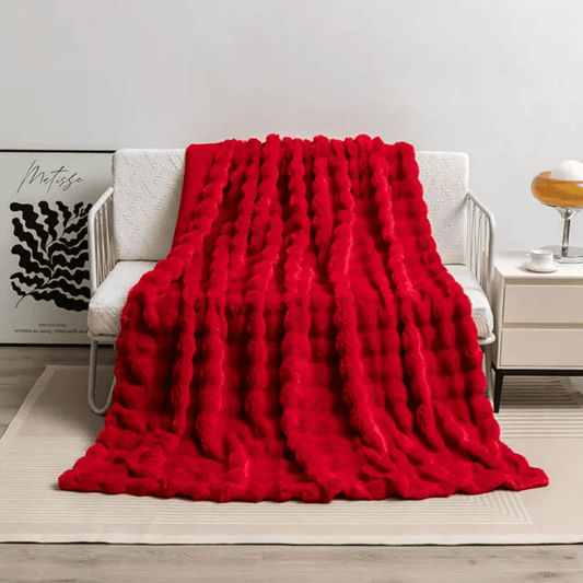 Warm Winter Throw Blanket for Couch & Bed – Christmas Red | - Elegant Households KE