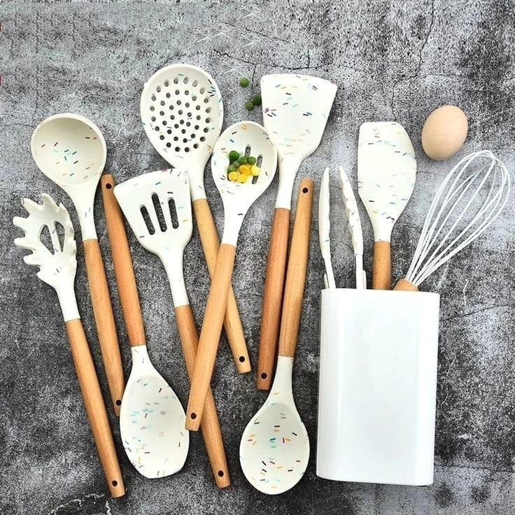 White Marble Silicone Spoon Set | - Elegant Households KE