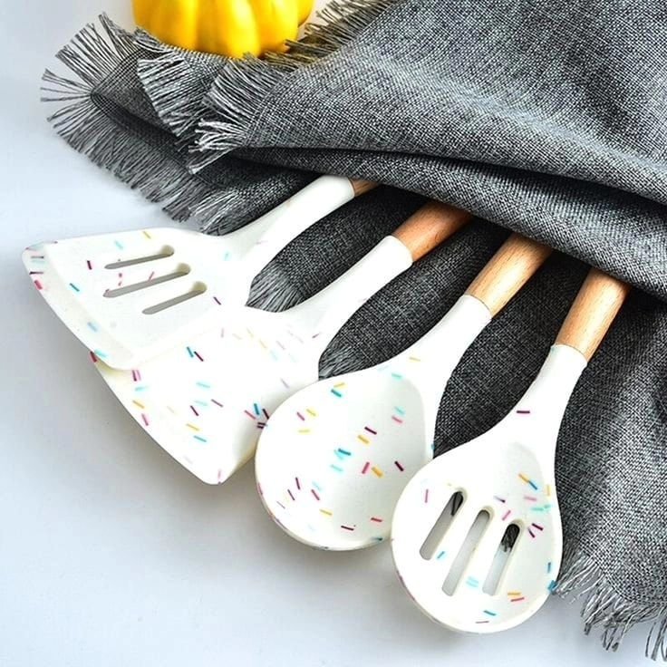 White Marble Silicone Spoon Set | - Elegant Households KE